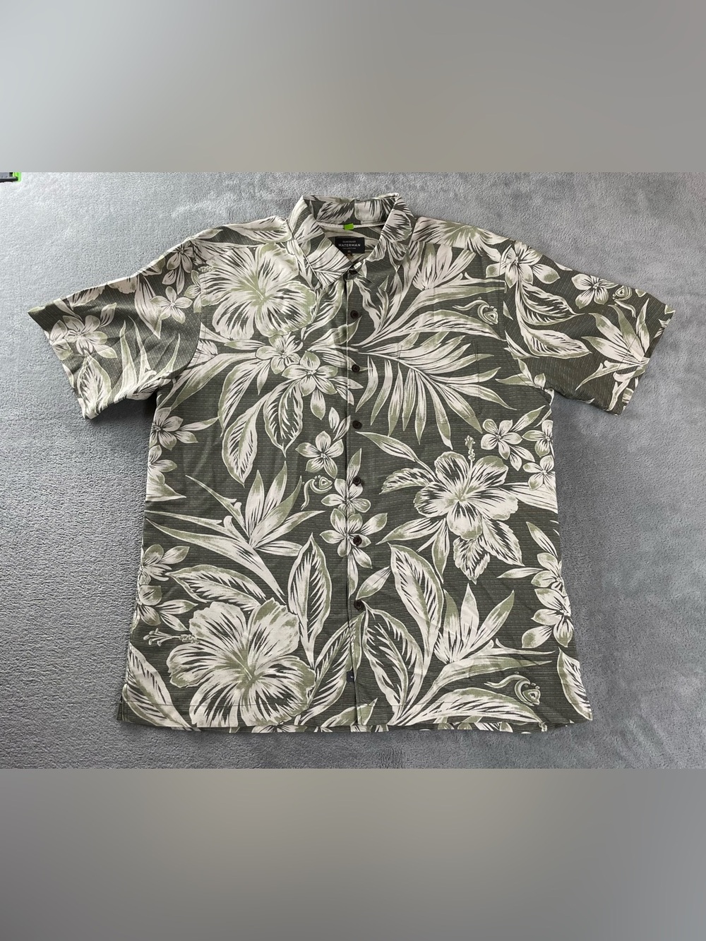 Quiksilver Waterman Men's Shirt XL Hawaiian Short Sleeve Olive Green Floral